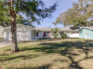 1480 Ruth Rd, Dunedin, FL 34698
