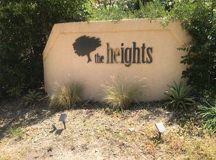 4933 Azucena Rd #336, Woodland Hills, CA 91364