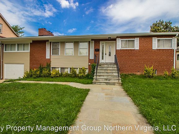 3rd image of 2311 N Dinwiddie St