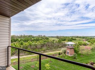 8980 Fascination Ct APT 411, Lorton, VA 22079