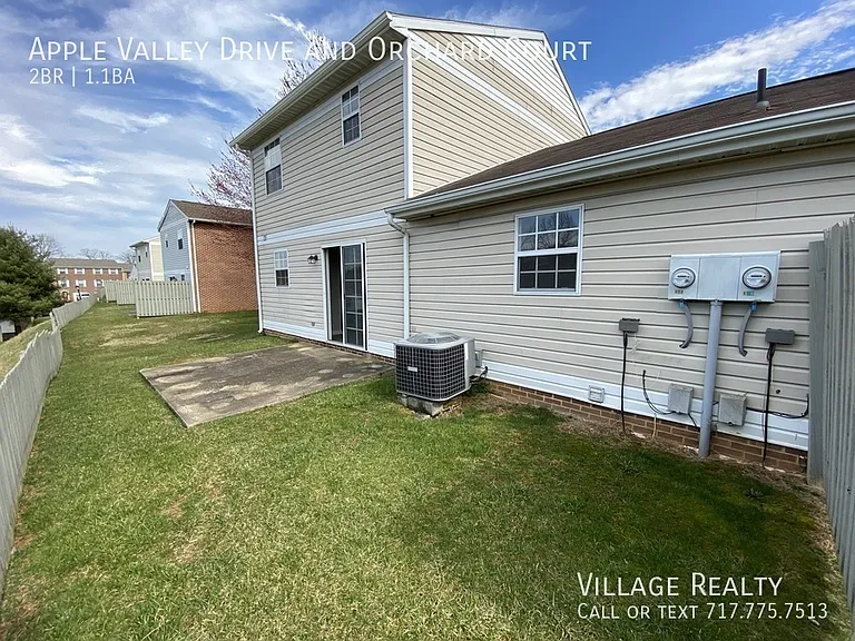 Orchard Ct — Photo 4