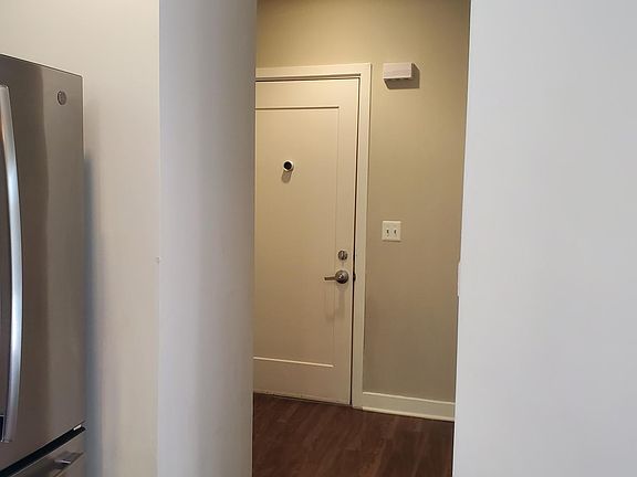 3rd image of 989 Buchanan St #302