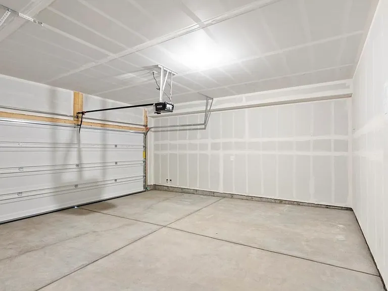 1616 Riverplace Dr #2 — Photo 11