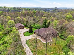 5739 Squirrelsnest Ln, Cincinnati, OH 45252