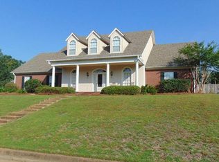 201 Overlook Dr, Brandon, MS 39042
