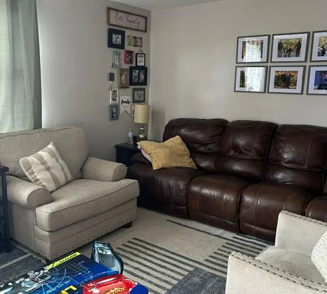 2331 Benson St #2 — Photo 3