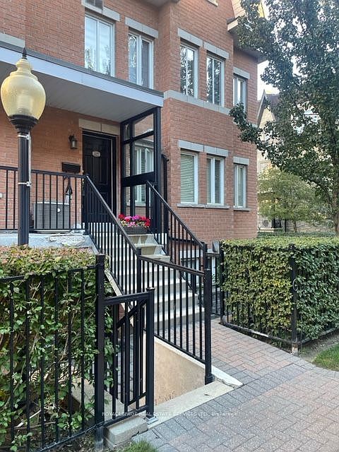 1st image of 312 John St Unit 359