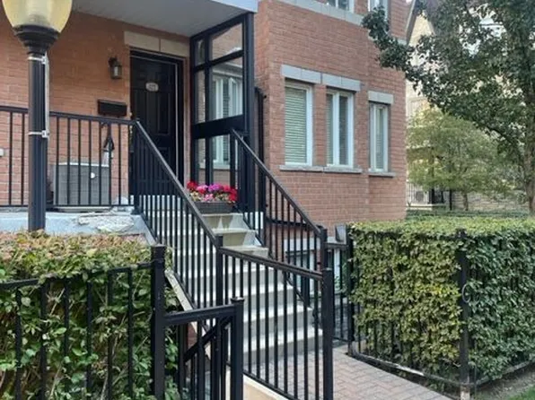 312 John St Unit 359, Markham, ON L3T 0A7