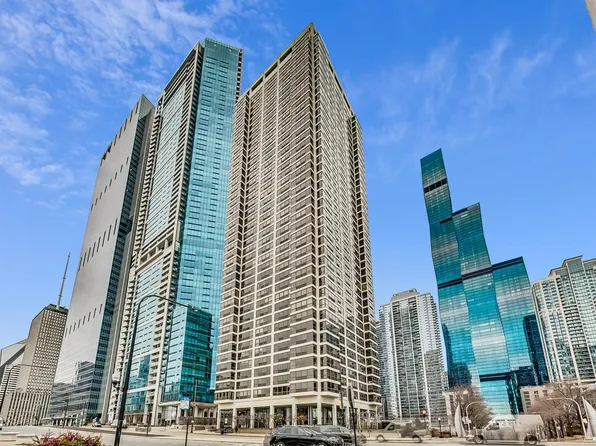 360 E Randolph St APT 702, Chicago, IL 60601