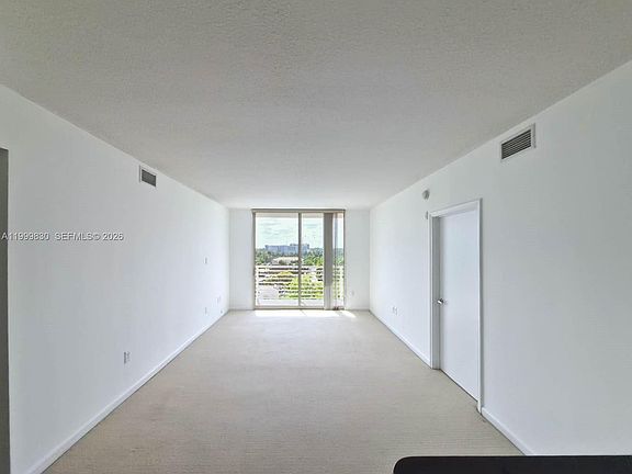 2nd image of 2775 NE 187th St APT 513
