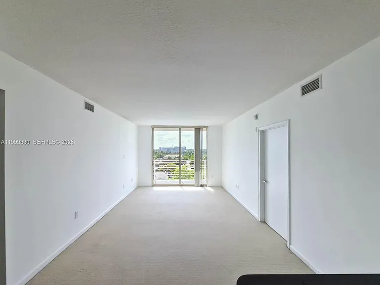 2775 NE 187th St #513 — Photo 2