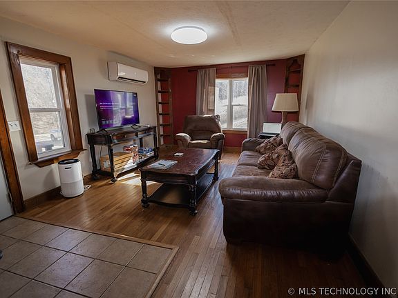 3rd image of 37801 County Road 492