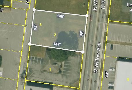 1st image of 438 N Willow Ave
