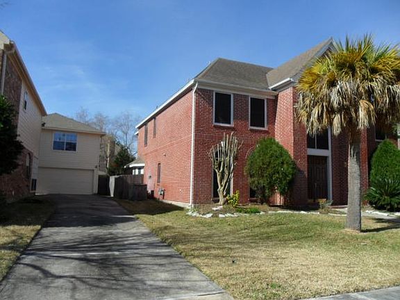 2nd image of 11103 Tulip Garden Ct