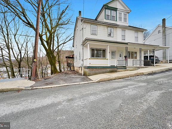 5th image of 242 Van Gelder St