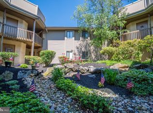 404 Pritchard Pl, Newtown Square, PA 19073