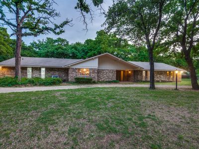 3300 Hollow Creek Rd, Arlington, TX, 76001