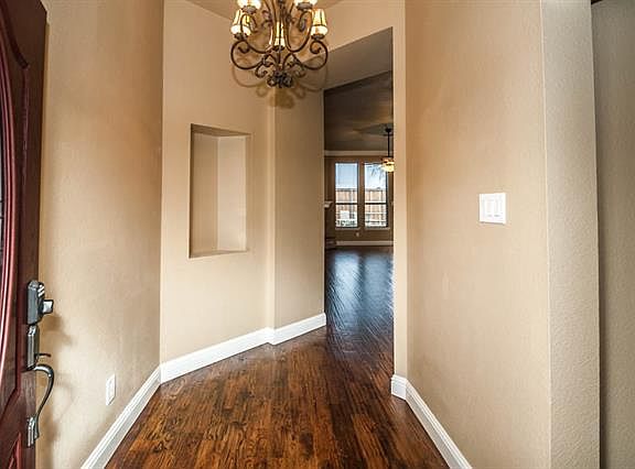 2nd image of 512 Port Lavaca Dr