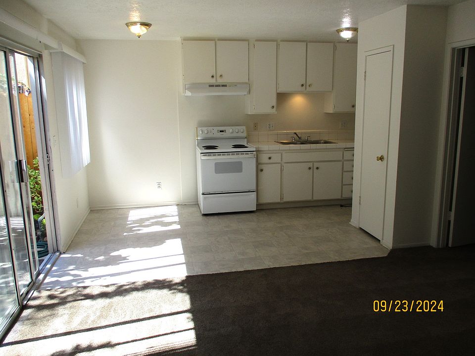 1st image of 270 W Alamar Ave #9