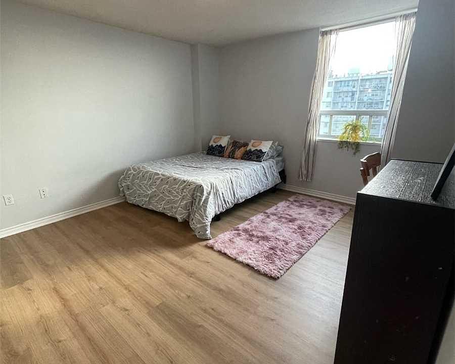 1st image of 121 Trudelle St