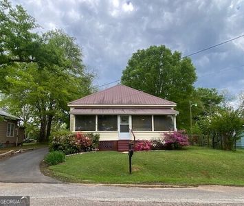 118 E 19th St, Lanett, AL, 36863