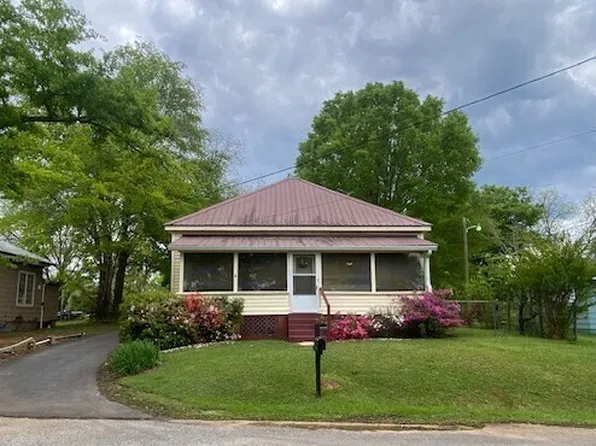 118 E 19th St, Lanett, AL 36863