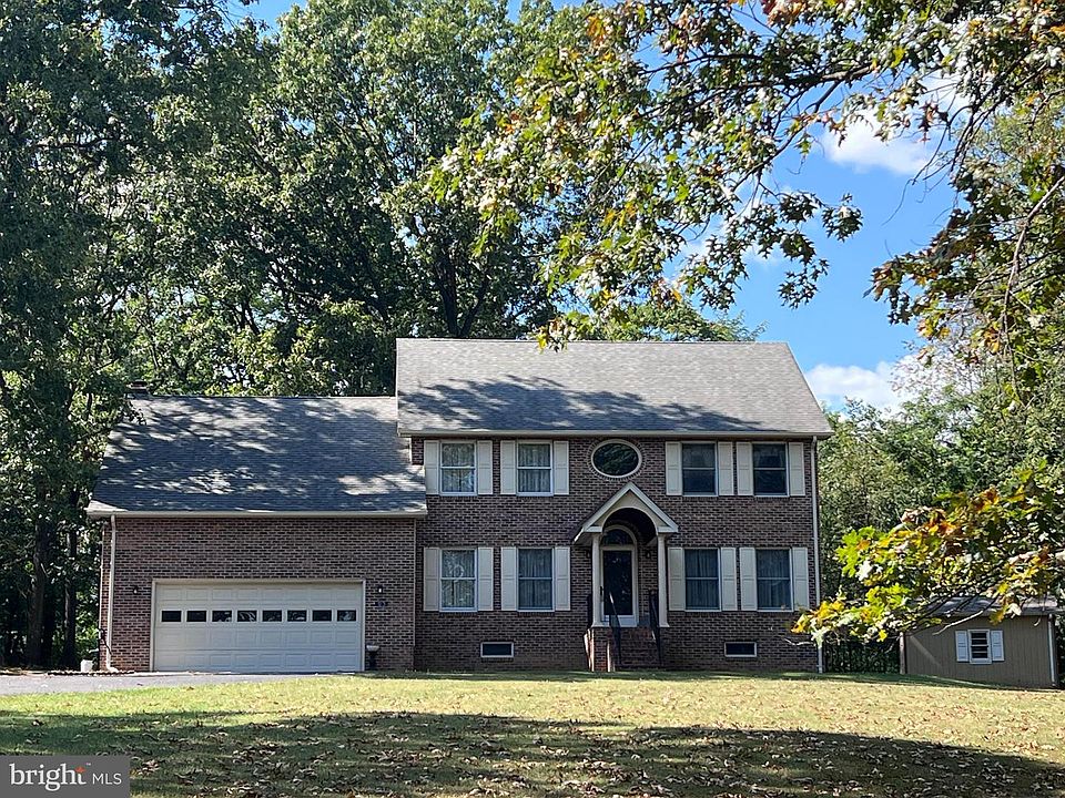1st image of 123 Oak Hill Dr