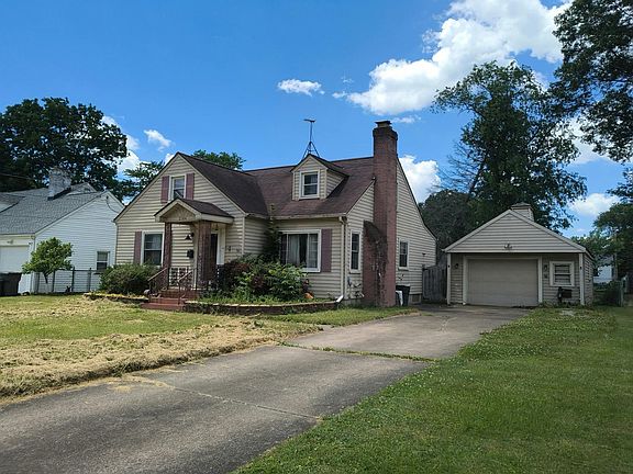 2nd image of 2164 Gregory Ave