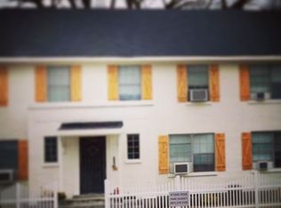 100 N Cooper St APT B, Memphis, TN 38104