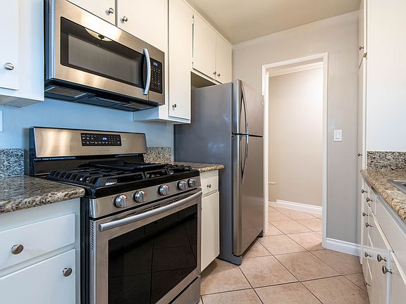 4th image of 3627 Bagley Ave APT 106