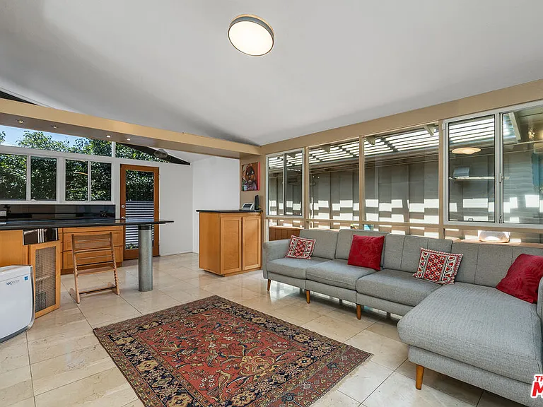 3641 Woodcliff Rd — Photo 8