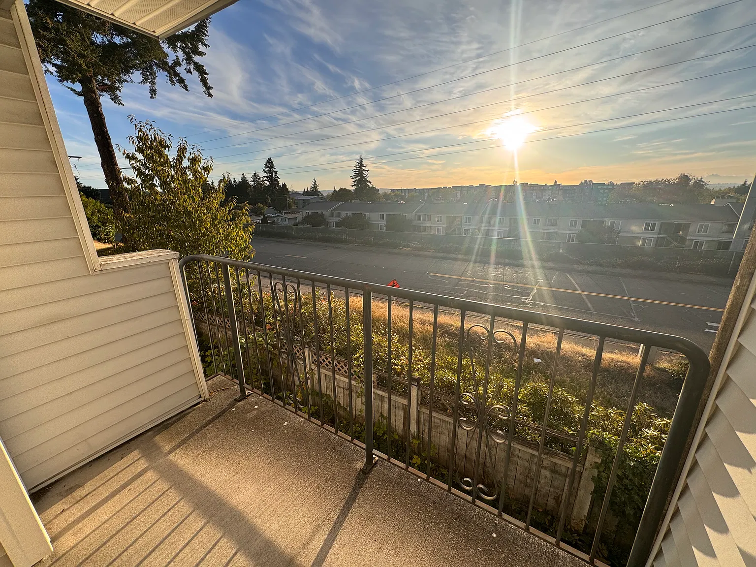 2 bed, 957 sqft, $2,995 — Photo 2