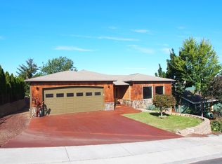 2011 View Ct, The Dalles, OR 97058