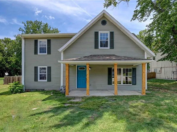 613 NW Thieme St, Grain Valley, MO 64029