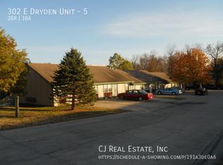 302 E Dryden St APT 5, Odessa, MO 64076