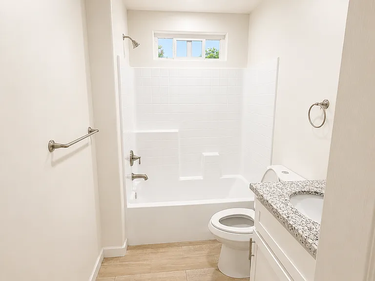 713 Wistaria St #A — Photo 2