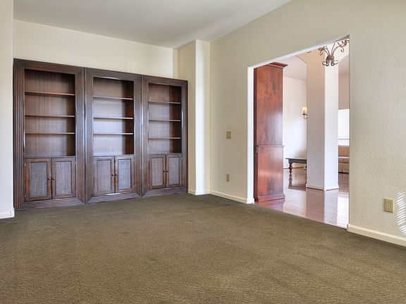4th image of 9316 E Arrowvale Dr