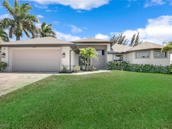 2016 SW 28th Lane Cpe, Coral, FL 33914