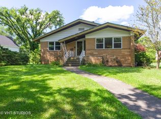 704 Perth Ave, Flossmoor, IL 60422