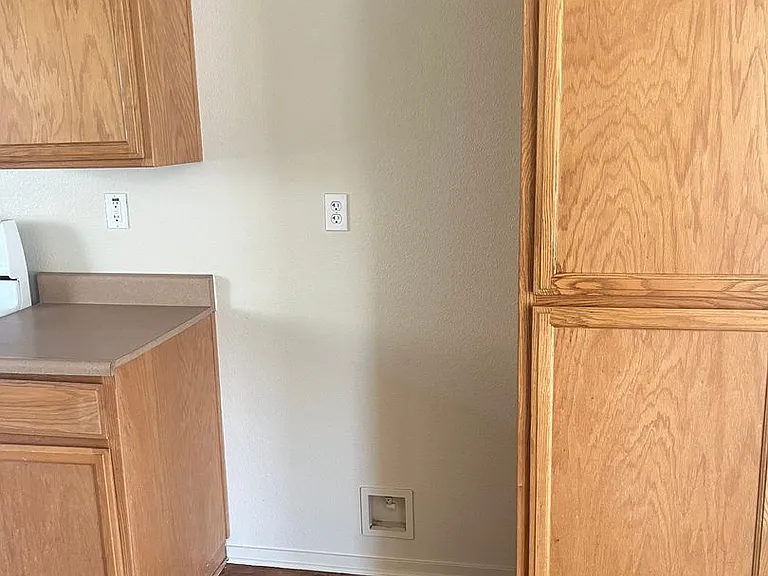 1249 Daybreak Dr — Photo 6