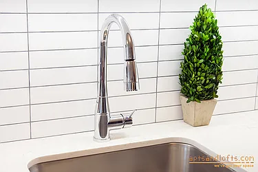 Rented by aptsandlofts.com