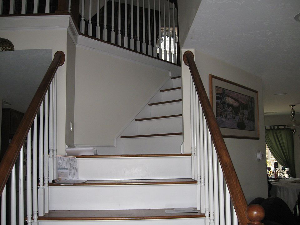 2nd image of 55 N Grove St