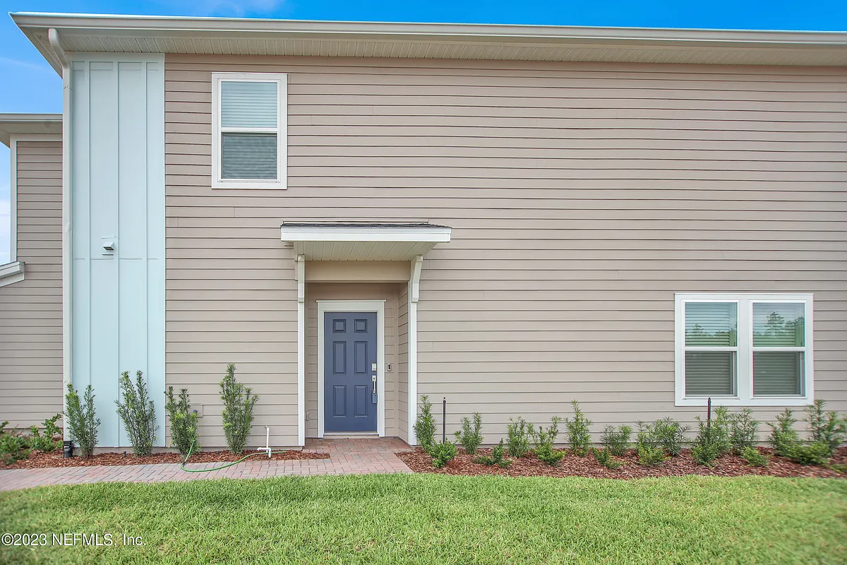 Building Photo - 348 Rosemont Dr