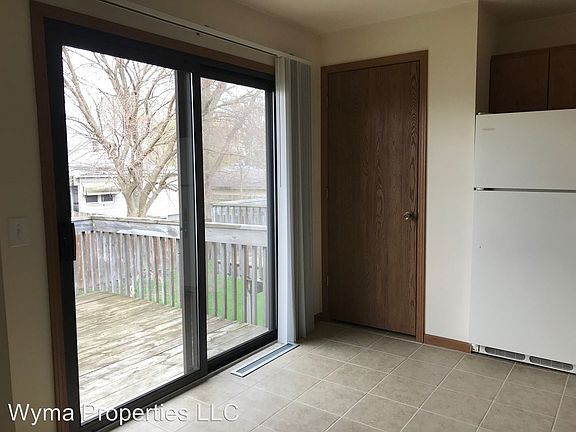 3rd image of 2906 Earle Ave SW APT 3
