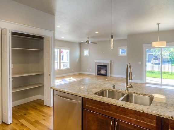 Spacious kitchen with pantry