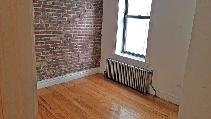 Rented by New York Residence | media 18