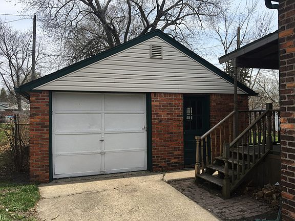 2nd image of 1614 23rd St