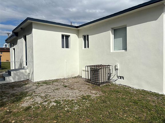 4th image of 6016 NW 24th Ave