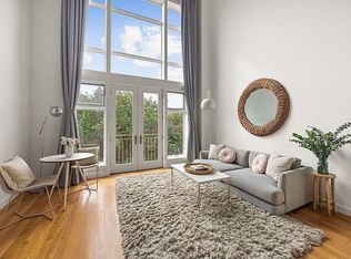 317 Greene Ave APT 4B, Brooklyn, NY 11238