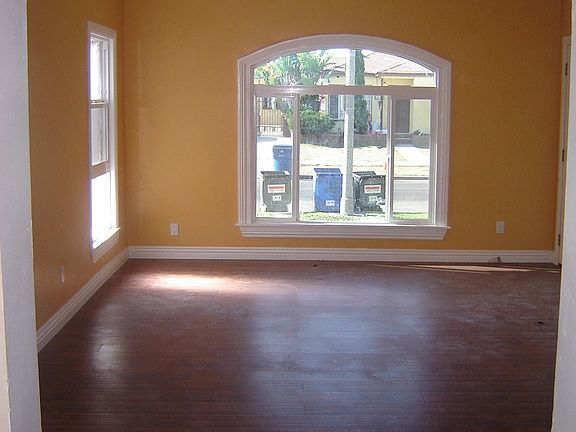 2nd image of 6071 Pickford St